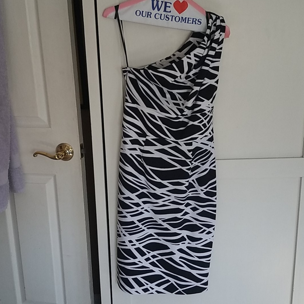 Clavin Klein 1 shoulder dress